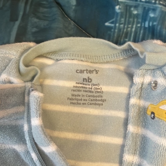 Carters blue outfit NB - Picture 2 of 3